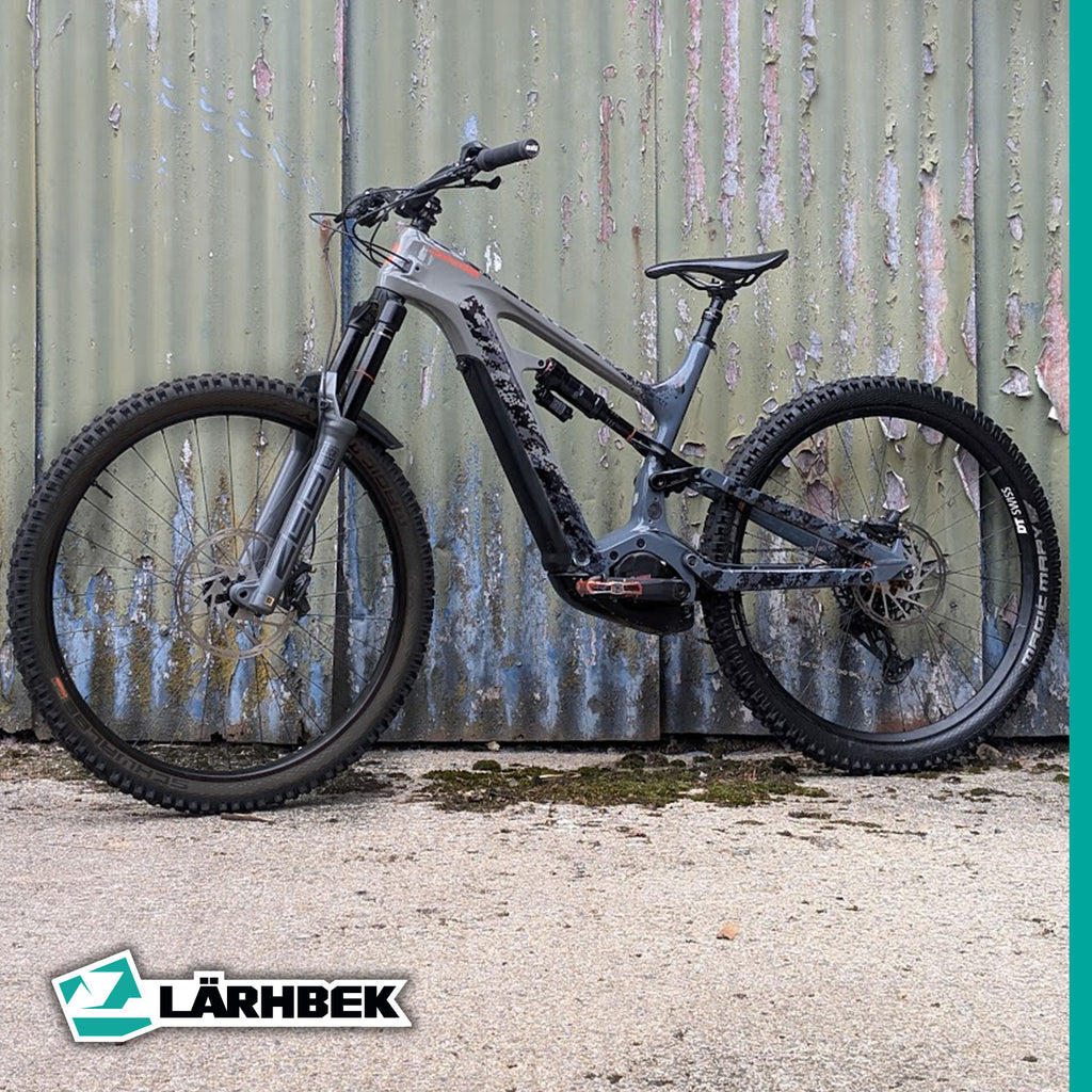 Bike Shield – Clear Frame Protection with Printed Graphic Pattern