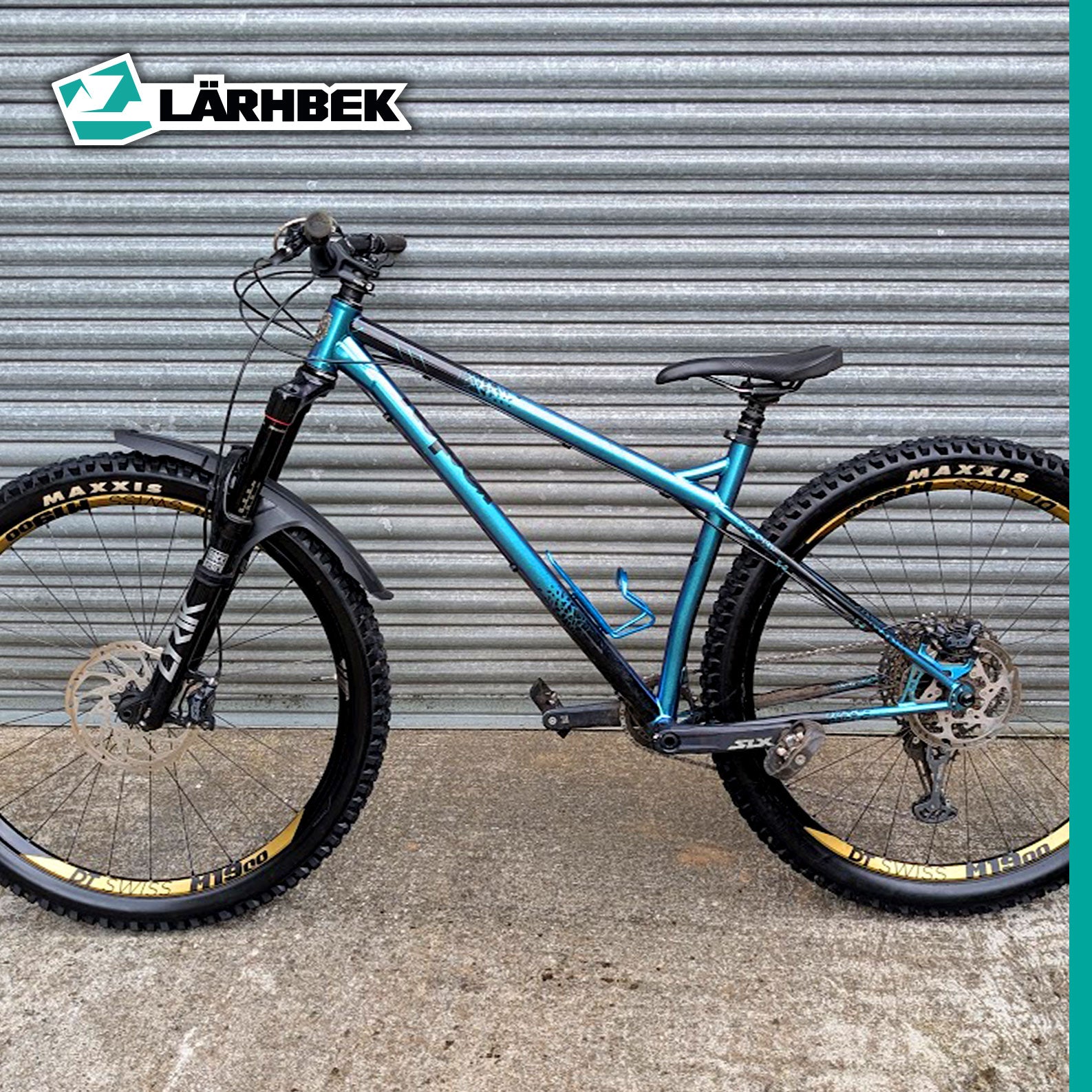 Bike Shield – Clear Frame Protection with Printed Graphic Pattern